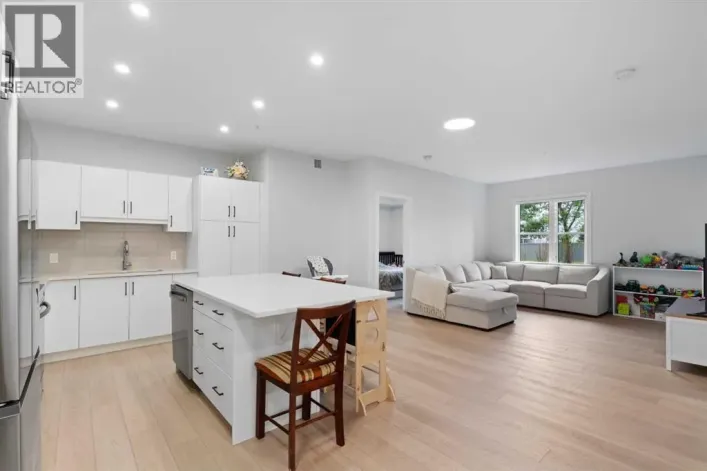 1112, 81 Arbour Lake View NW, Calgary