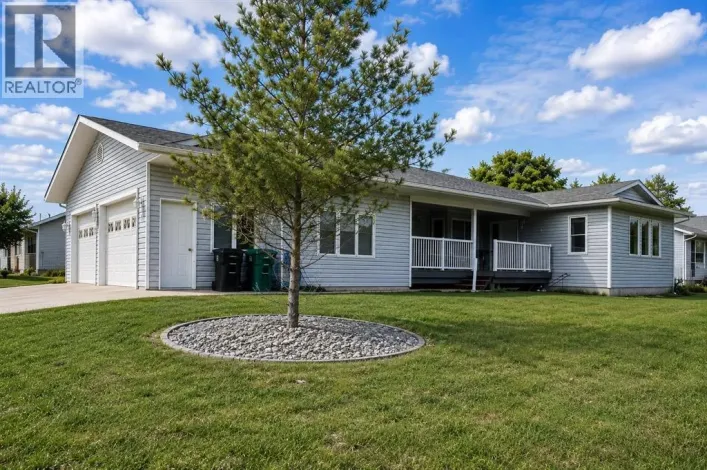 1114 6 Avenue W, Beaverlodge