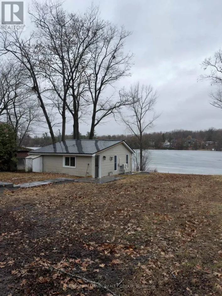 1114 BAYVIEW DRIVE, Ottawa