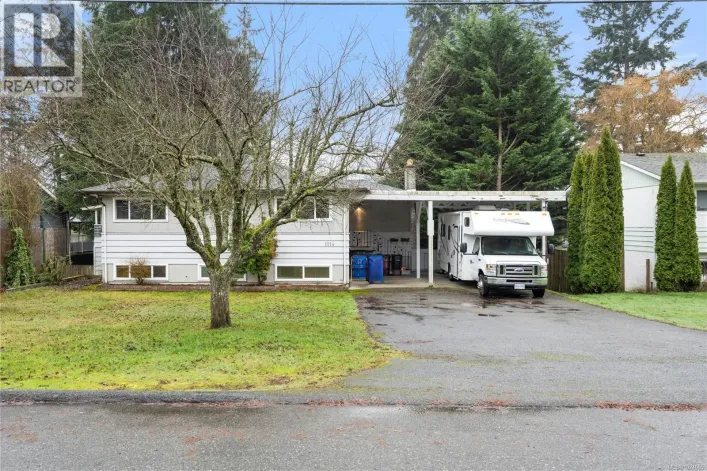 1114 Thunderbird Dr, Nanaimo