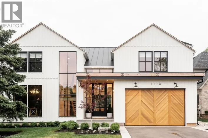 1114 TRUMAN Avenue, Oakville