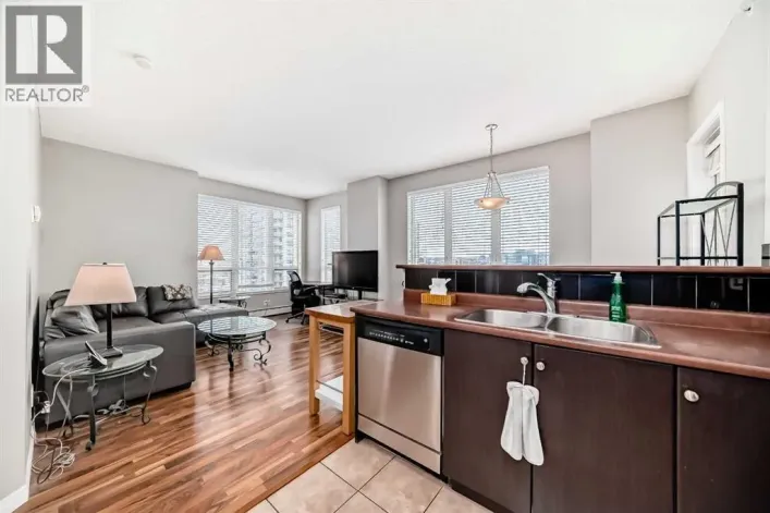 1115, 1053 10 Street SW, Calgary