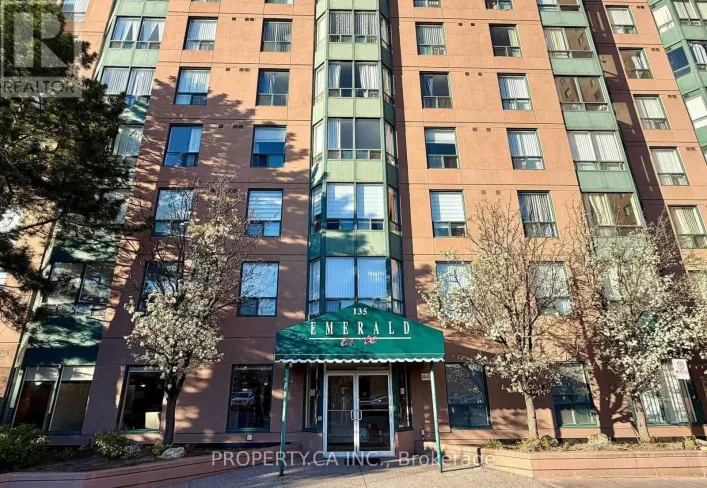 1115 - 135 HILLCREST AVENUE, Mississauga