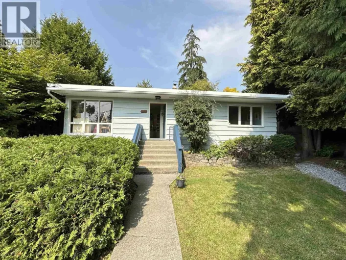 1115 HAYWOOD AVENUE, West Vancouver