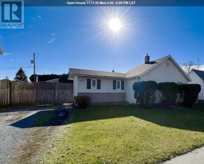 1115 Second Street East, Fort Frances