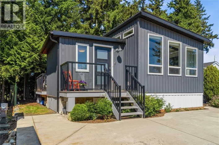 1116 Woss Lake Dr SE, Nanaimo