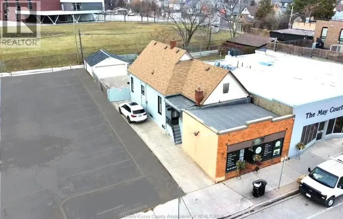 1116 WYANDOTTE East, Windsor