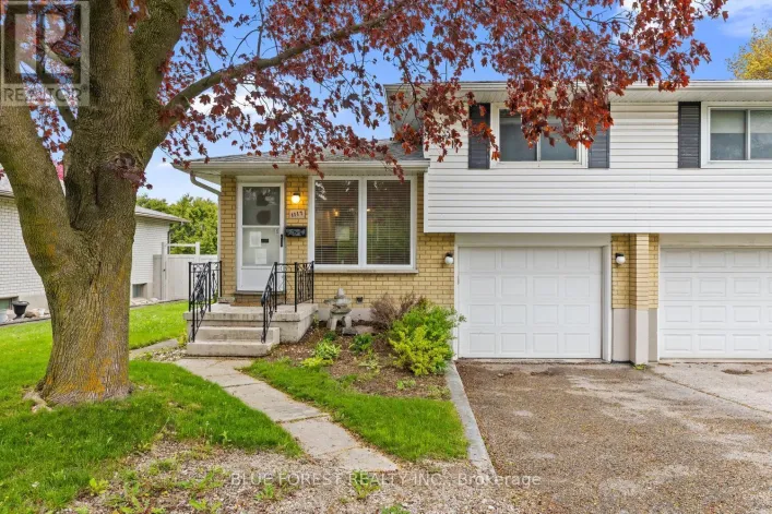 1117 BYRON BASELINE ROAD, London South