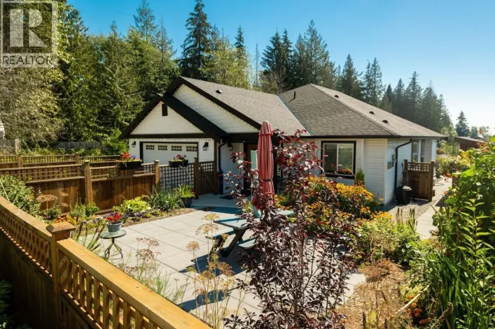 1117 CELIA CRESCENT, Gibsons