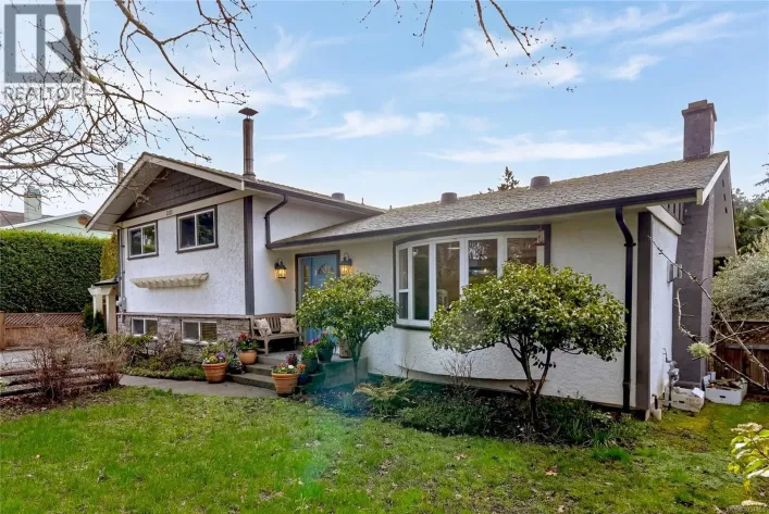 1117 Clarke Rd, Central Saanich