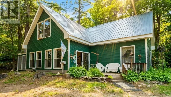 1117A TWIN PINE LANE, Frontenac