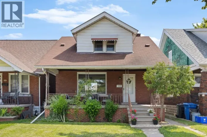 1118 LOUIS AVENUE, Windsor
