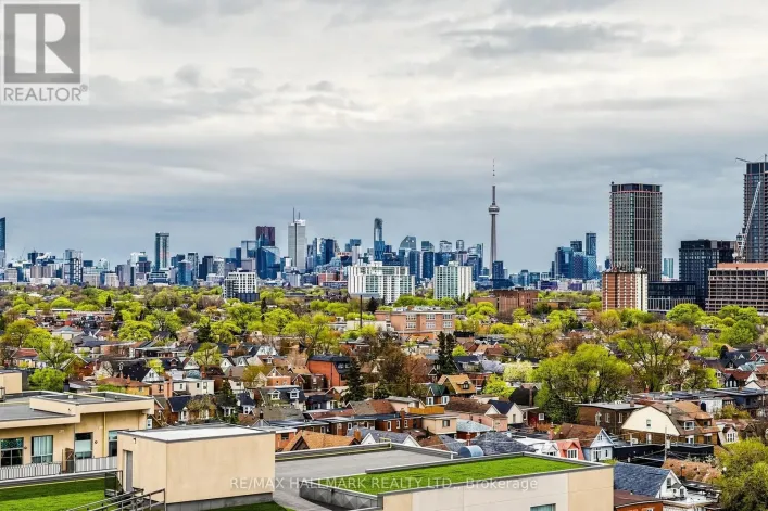 1119 - 812 LANSDOWNE AVENUE, Toronto