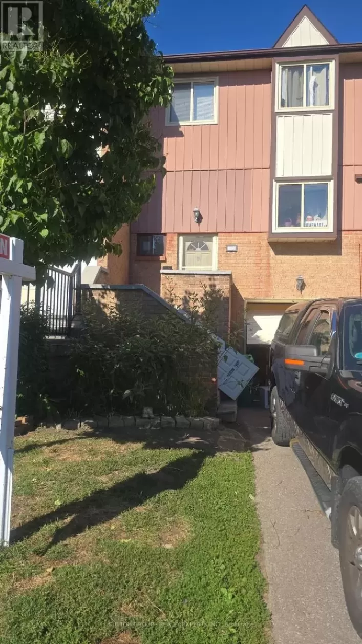 112 - 112 BARONWOOD COURT, Brampton