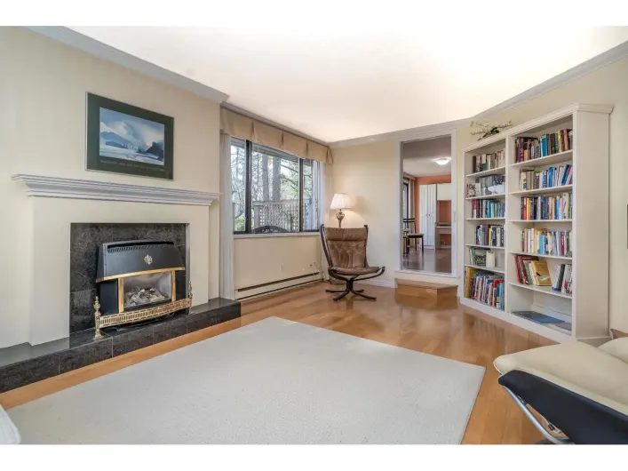 112 15275 19 AVENUE, Surrey