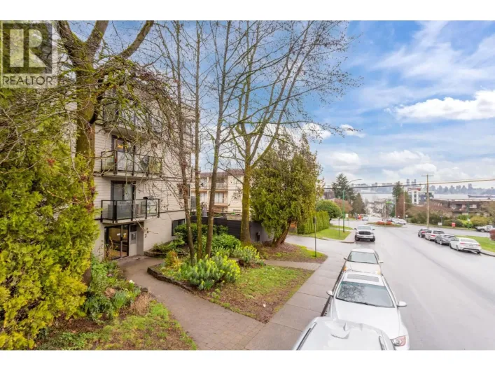 112 240 MAHON AVENUE, North Vancouver