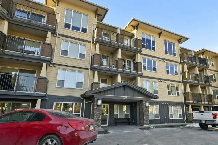112 2565 CAMPBELL AVENUE, Abbotsford