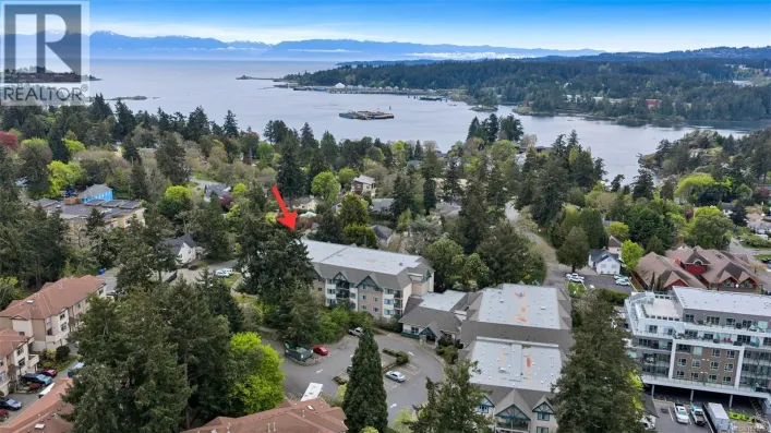 112 290 Island Hwy, View Royal