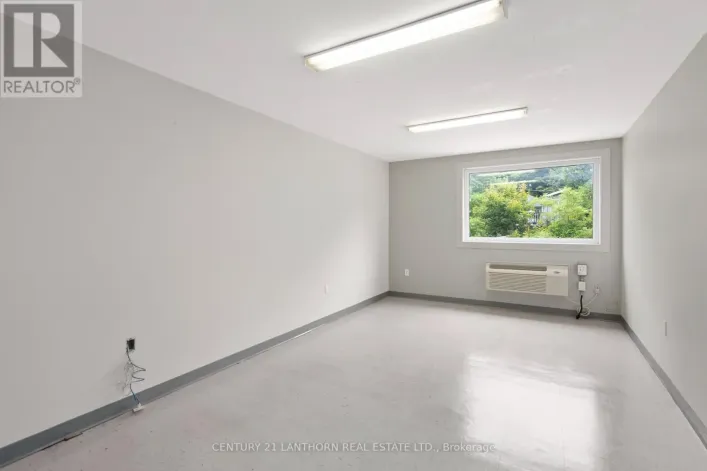 112 - 35 BRIDGE STREET, Prince Edward County