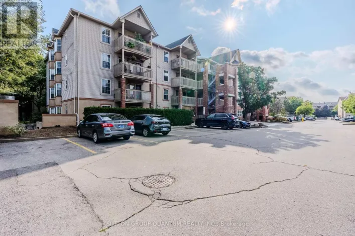 112 - 4013 KILMER DRIVE, Burlington