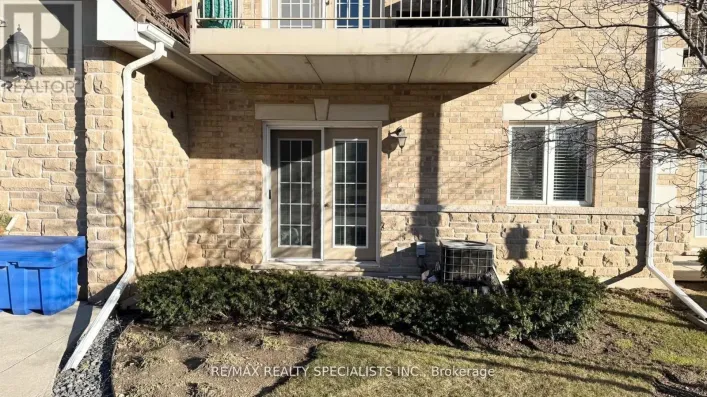 112 - 4016 KILMER DRIVE, Burlington