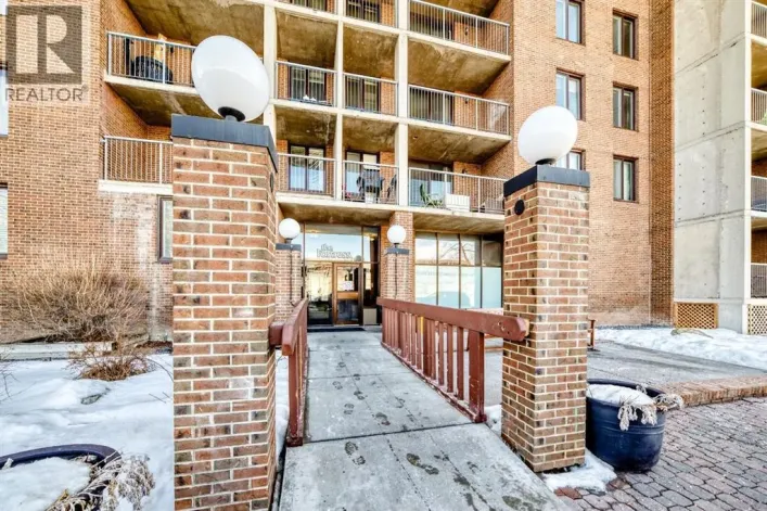 112, 4944 Dalton Drive NW, Calgary