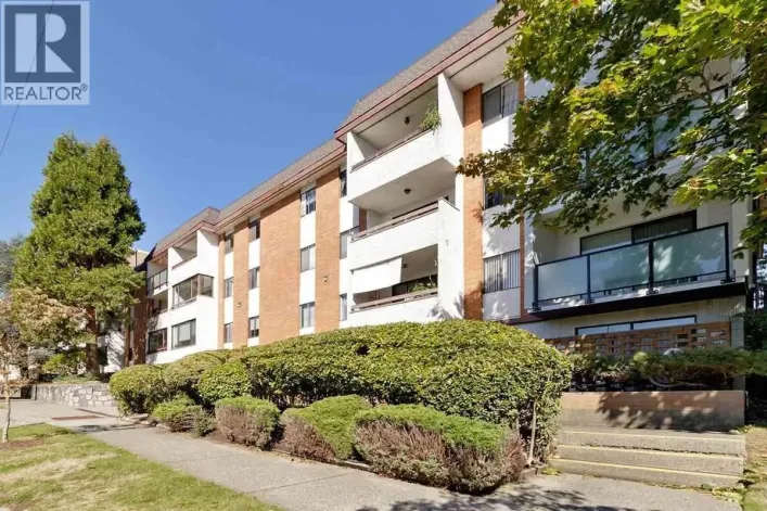 112 515 ELEVENTH STREET, New Westminster