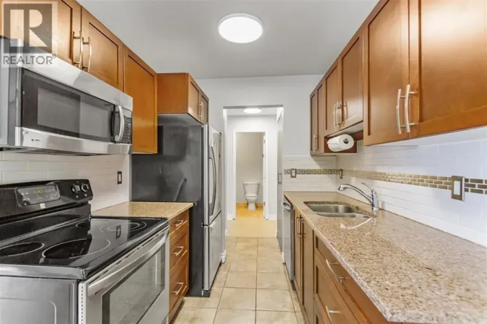 112 590 WHITING WAY, Coquitlam