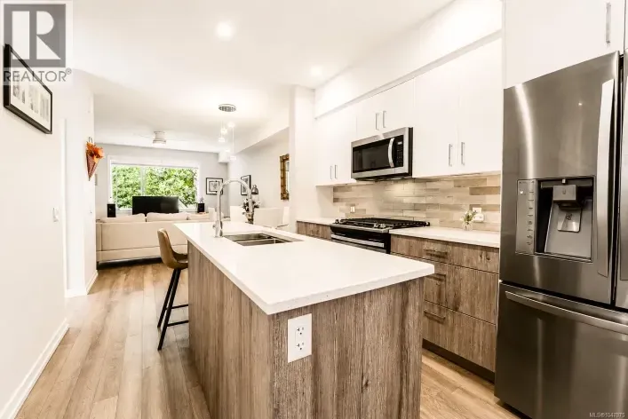 112 694 Hoylake Ave, Langford