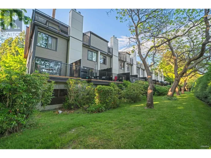 112 7891 NO.1 ROAD, Richmond