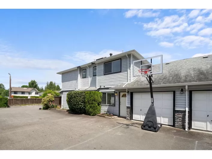 112 9507 208 STREET, Langley