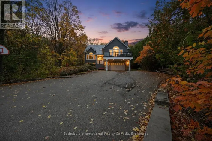 112 ARROWHEAD CRESCENT, Blue Mountains