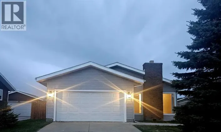 112 Barrett Drive, Red Deer