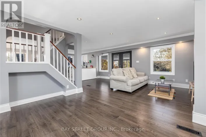 112 BEVDALE ROAD, Toronto