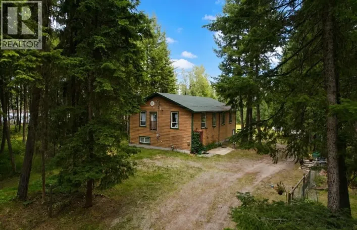 House for sale: 112 COREY ROAD, Quesnel