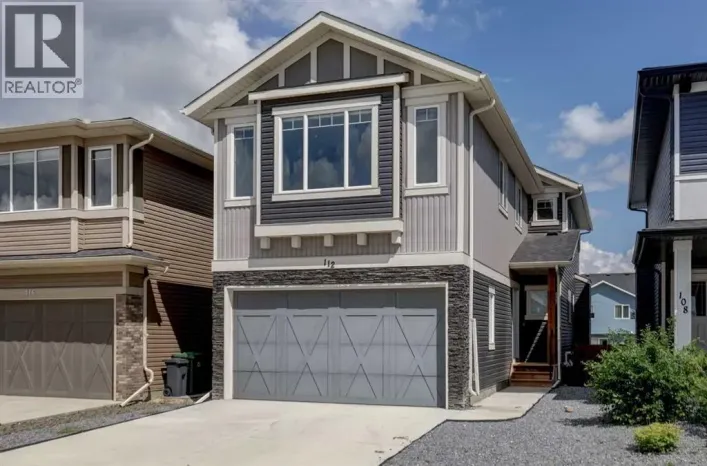 112 Emberside Place, Cochrane