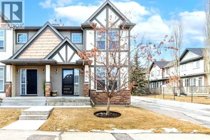 112 Everridge Common SW, Calgary