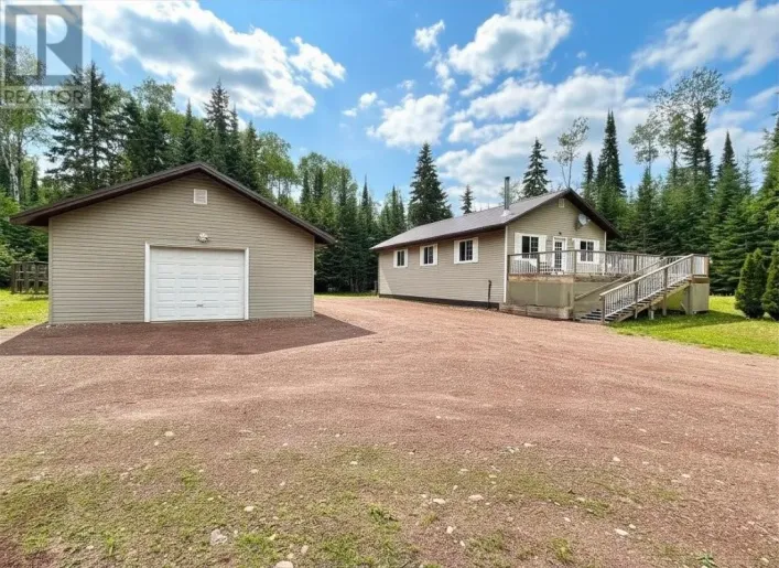 112 Fish Hatchery Road, Dorion