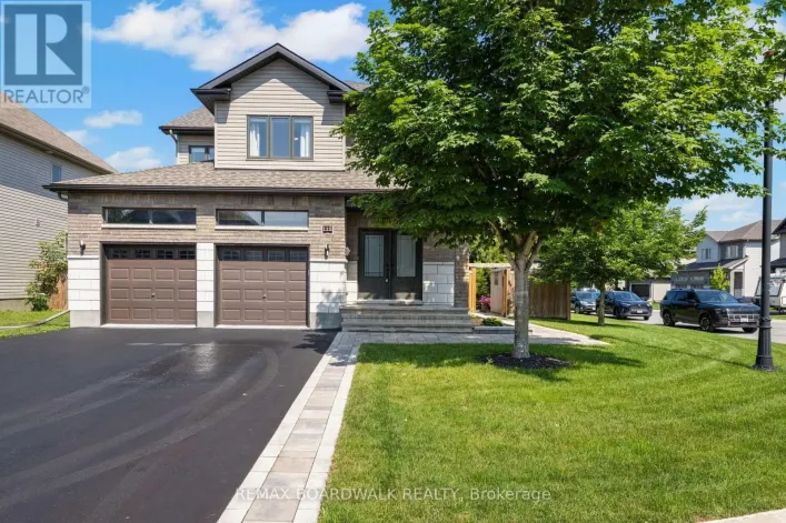 112 FRANCIS STREET, Carleton Place