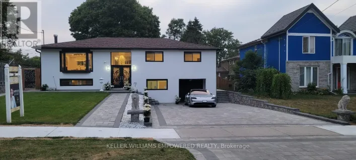 112 KINGSLAKE ROAD, Toronto