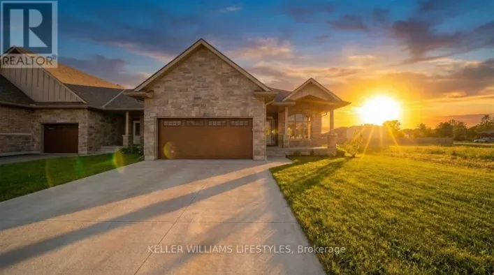 112 LENEVE STREET, Lambton Shores