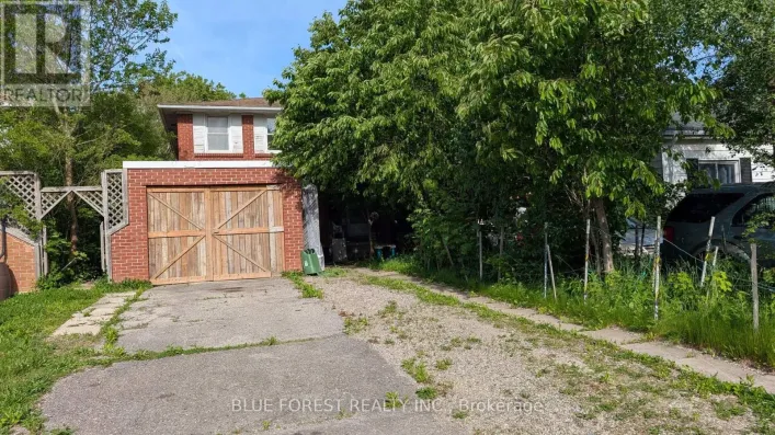 112 MARLBOROUGH AVENUE, London South