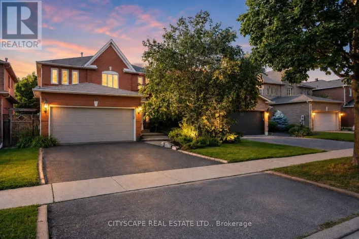 112 MULHOLLAND DRIVE, Vaughan