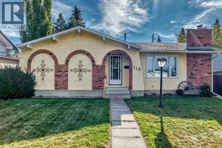 112 Queensland Place SE, Calgary