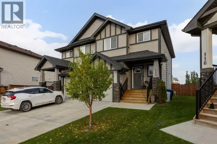 112 Reunion Loop NW, Airdrie