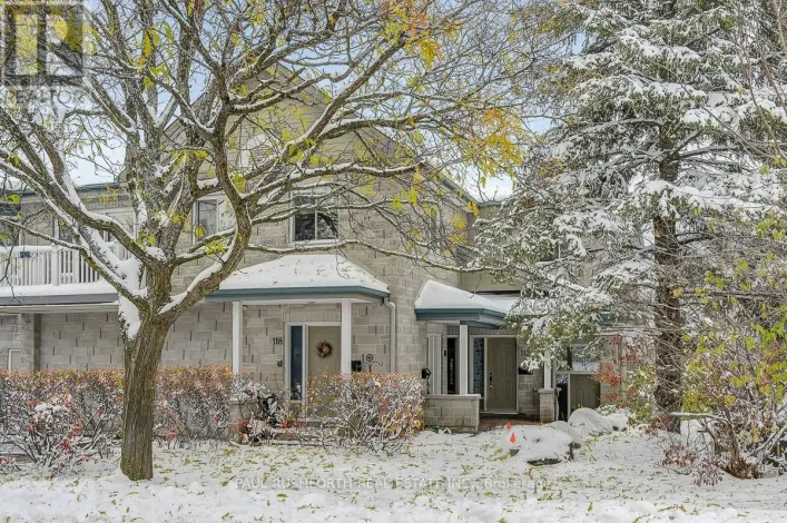 112 ROBSON COURT, Ottawa