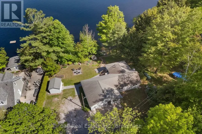 1120 RUTHVEN ROAD, Highlands East
