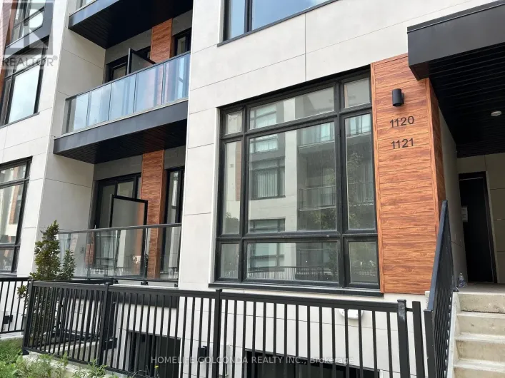 1121 - 12 DAVID EYER ROAD, Richmond Hill