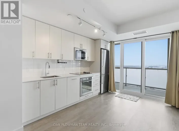 1121 - 2550 SIMCOE STREET N, Oshawa