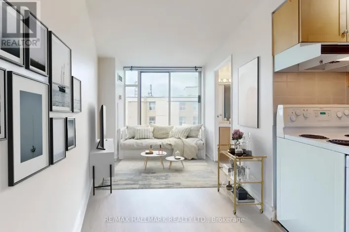 1121 - 650 QUEENS QUAY W, Toronto